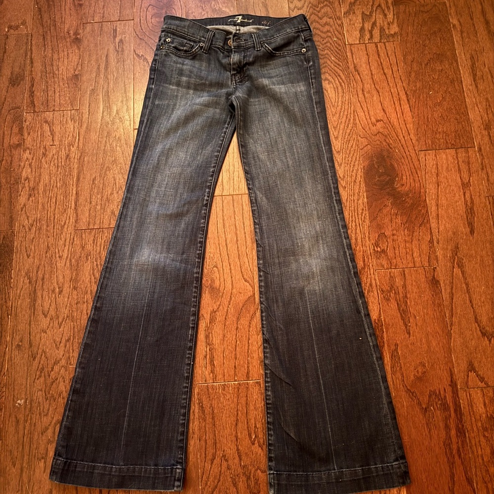 7s for all mankind 25